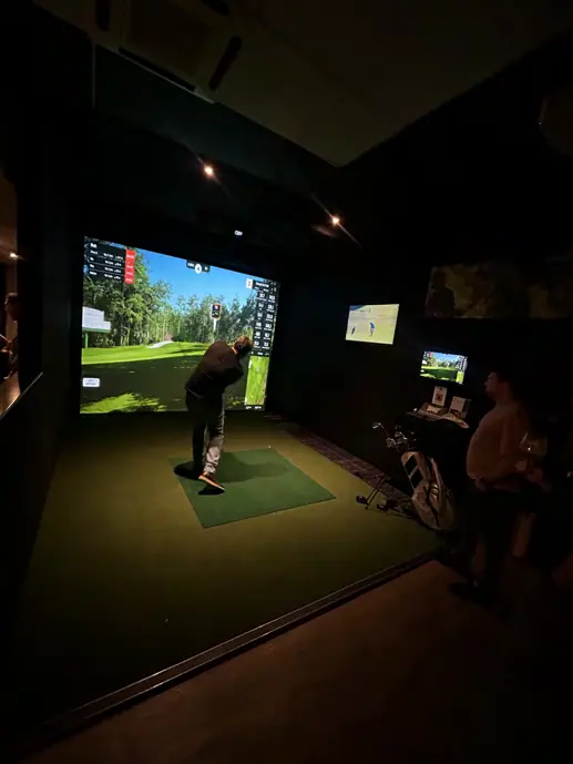 A golf simulator bay